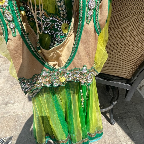 Beautiful custom costume - Picture 5 of 9